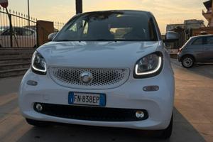 Smart for two bianca