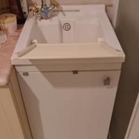 pozzetto lavatoio in resina interno /esterno nuovo