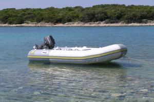 Zodiac Cadet Fastroller mt.3.40 con motore Tohatsu