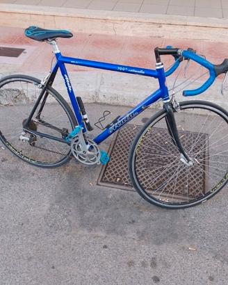Atala 7000
