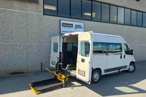 Fiat Ducato TRASPORTO DISABILI tetto alto