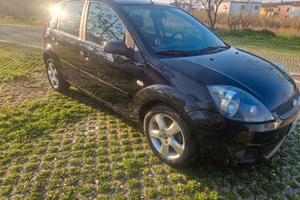 ford fiesta 2008 1.4 tdci 120.000 km