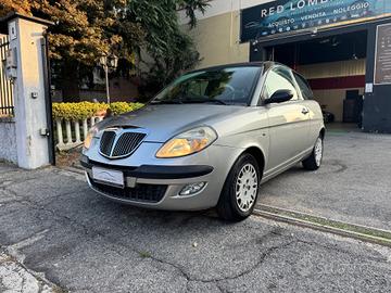 Lancia Ypsilon 1.2 Argento