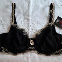 Reggiseno nero modellante  Lovable