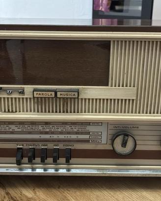 radio d'epoca vintage Wundersen mod. FM 225 anni '