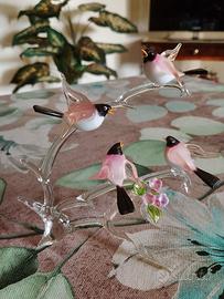 Rondini sul ramo in cristallo