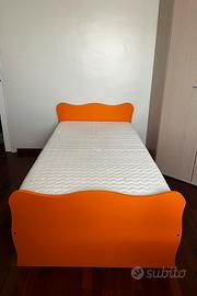 LETTO AD UNA PIAZZA E MEZZA  + LETTINO SOTTO