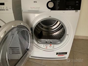 Asciugatrice AEG