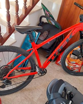 Mtb TREK  X-Caliber 8