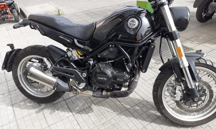 Benelli Leoncino 500 Trail