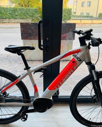 e-bike front Whistle B-race A5.2 solo 230km