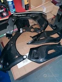 Yamaha r1cover serbatoio più forcellone in carboni