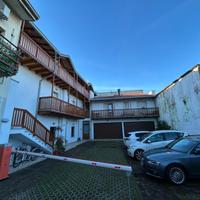 MODERNO APPARTAMENTO BICAMERE IN PICCOLA PALAZZINA
