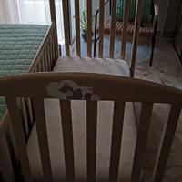 Lettino infanzia in legno colore acero