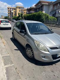 HYUNDAI i20 - 2009