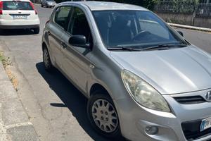 HYUNDAI i20 - 2009