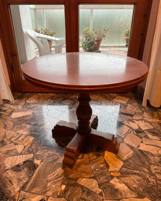 Tavolino basso in legno