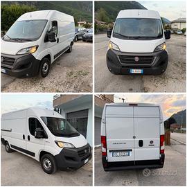 Fiat Ducato Con Rampa Di Carico Pieghevole Anno 20