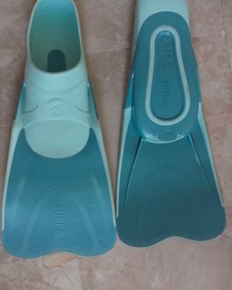 Pinne + Giochi da mare + galleggianti piscina