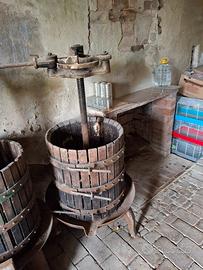 Torchio antico del 1930 completo e funzionante 