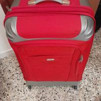 valigia con 4 rotelle