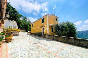 CASA SEMINDIPENDENTE A BELMONTE CALABRO