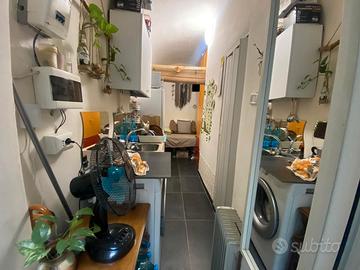 Monolocale - via brombeis, adiacenze piazza dante