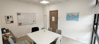 Studio Ufficio con vetrina 15 mq - Utenze Incluse