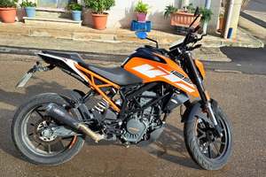 Ktm duke 125