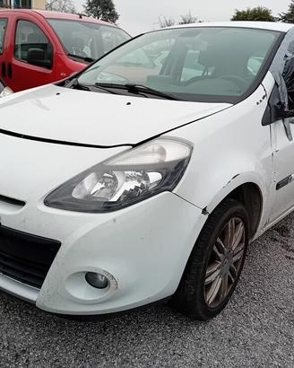 RICAMBI RENAULT CLIO 1.5 DCI ANNO 2011