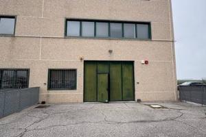 Immobile di 350 m² a Ferrara
