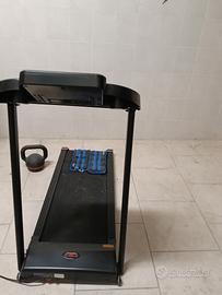 tapis roulant+ manubri+ kettlebell+ cavigliere 