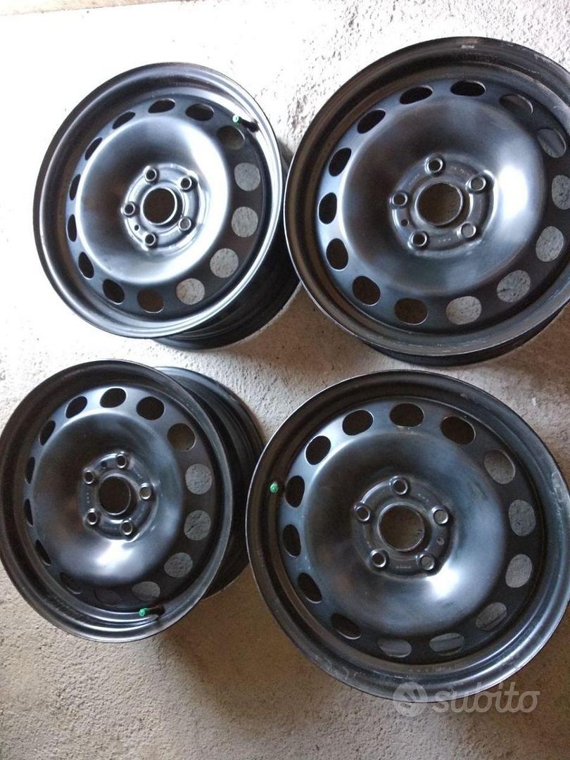 cerchi-in-ferro-volkswagen-originali-accessori-auto-in-vendita-a-pavia