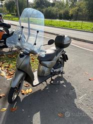 Aprilia Scarabeo 100 - 2010