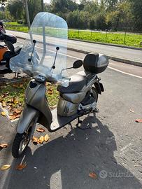 Aprilia Scarabeo 100 - 2010