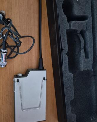 TOA WM-330 Microfono wireless 
