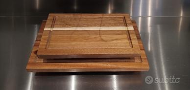 Taglieri quadrati o rettangolari in acacia