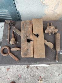 8 antichi oggetti x la lavorazione del legno