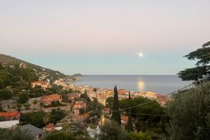 Vendita appartamento collina via virgilio