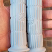 Manopole Grige per Vespa PX e Vespa 50 