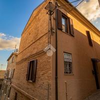 CASA SEMINDIPENDENTE A RIPATRANSONE