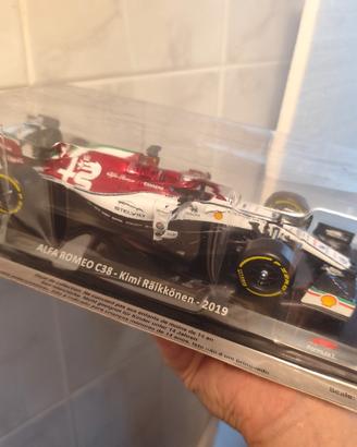 Formula 1 Alfa Romeo C38, K. Raikkonen scala 1/24