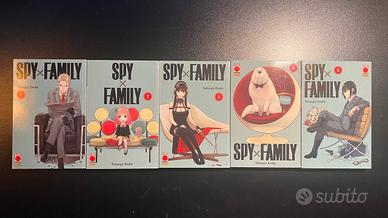 Spy x Family lotto dei primi 5 volumi (da 1 a 5)