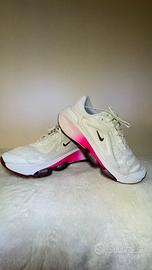 Nike versair