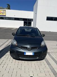 Toyota Aygo Connect di dicembre 2010