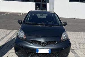 Toyota Aygo Connect di dicembre 2010