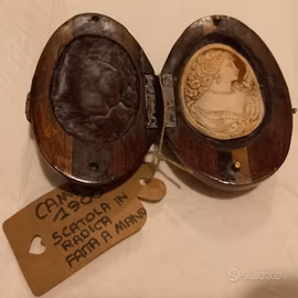 ANTICO CAMMEO CON SCATOLA SCOLPITA A MANO