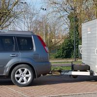 Nissan X-Trail con rimorchio