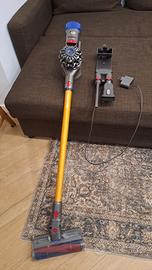 dyson v8 absolute malfunzionante