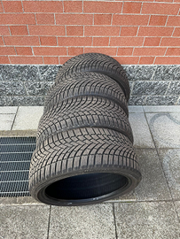 4 Gomme invernali usate 205/40 r17